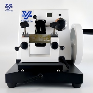 Essential Guide to Rotary Microtomes for Pathology Labs