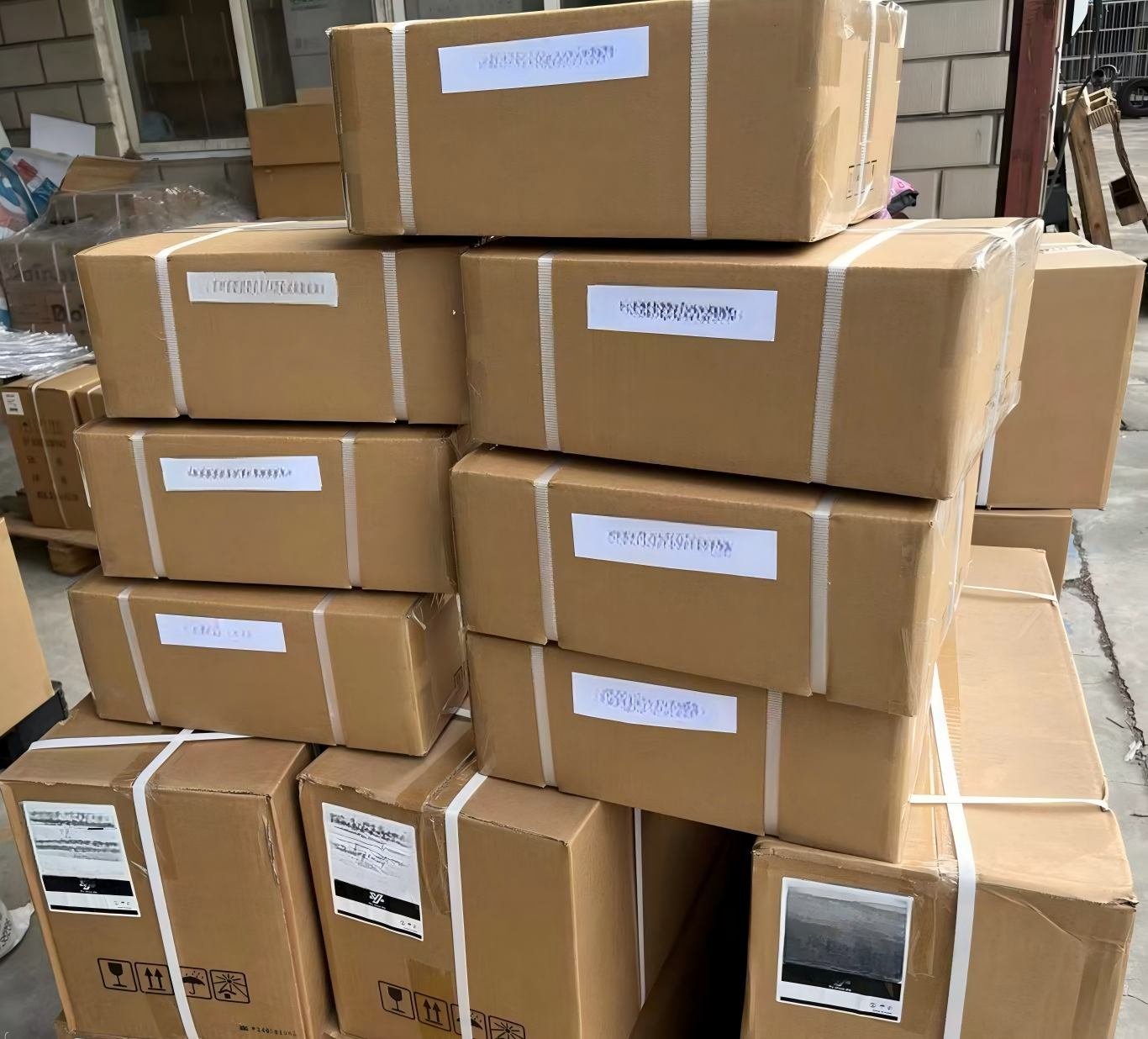 A Thailand Customer Purchasd 35000 plastic centrifuge tube