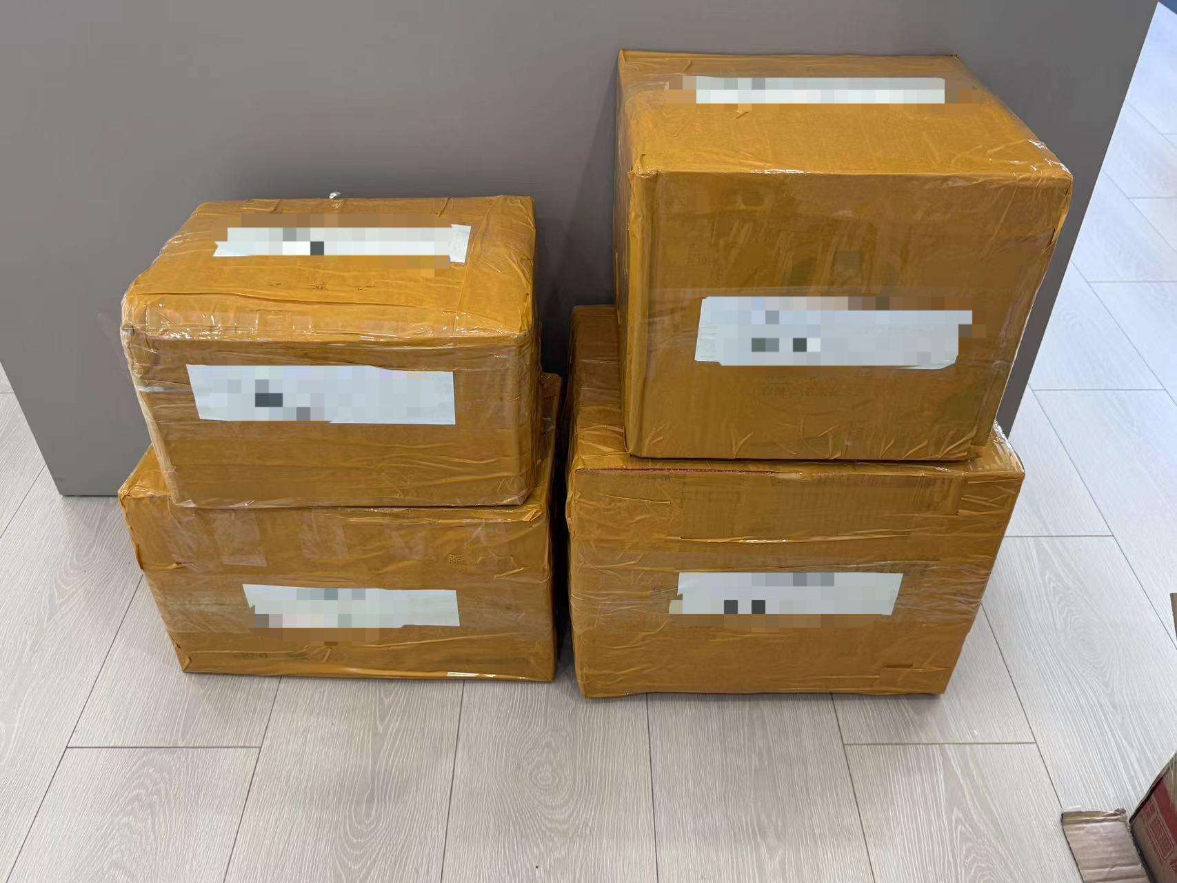 A US consumer purchase 400boxes laboratory pathology tissue China microtome blade