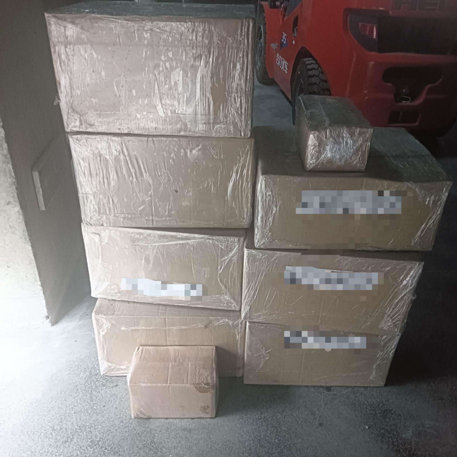 A Mexico consumer purchase 2500pcs laboratory pathology tissue embedding base mold