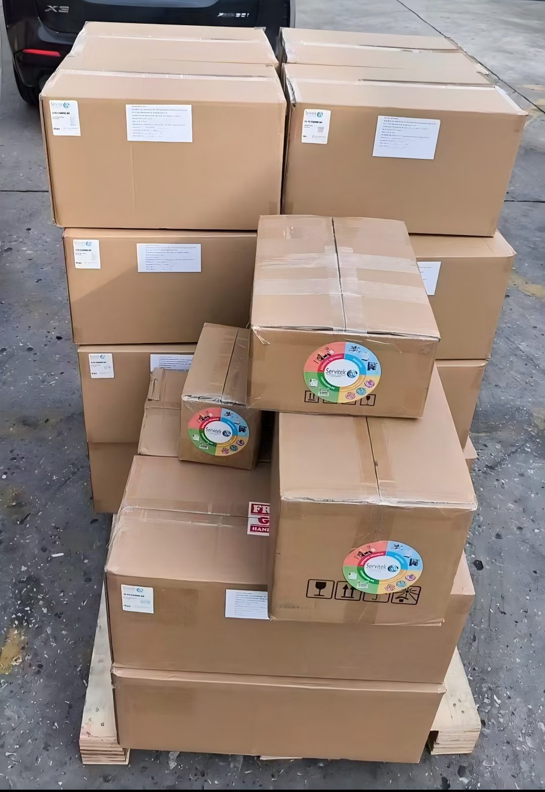 A  customer  purchasd  23 boxes  embedding cassettes base mold