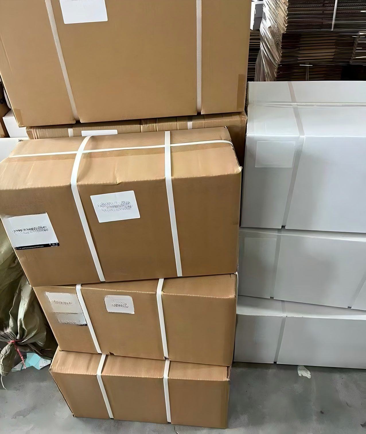 A Customer  Purchasd 10 boxs Microscope Cover Glass