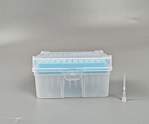 long 10μl disposable sterile pipette tips with white filter