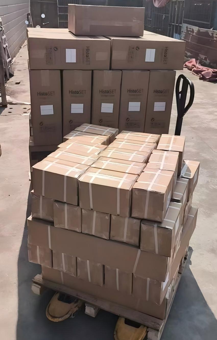 A  Customer  Purchasd 25 Sets of Slide Cabinets and 50 Sets of Staining Jars.